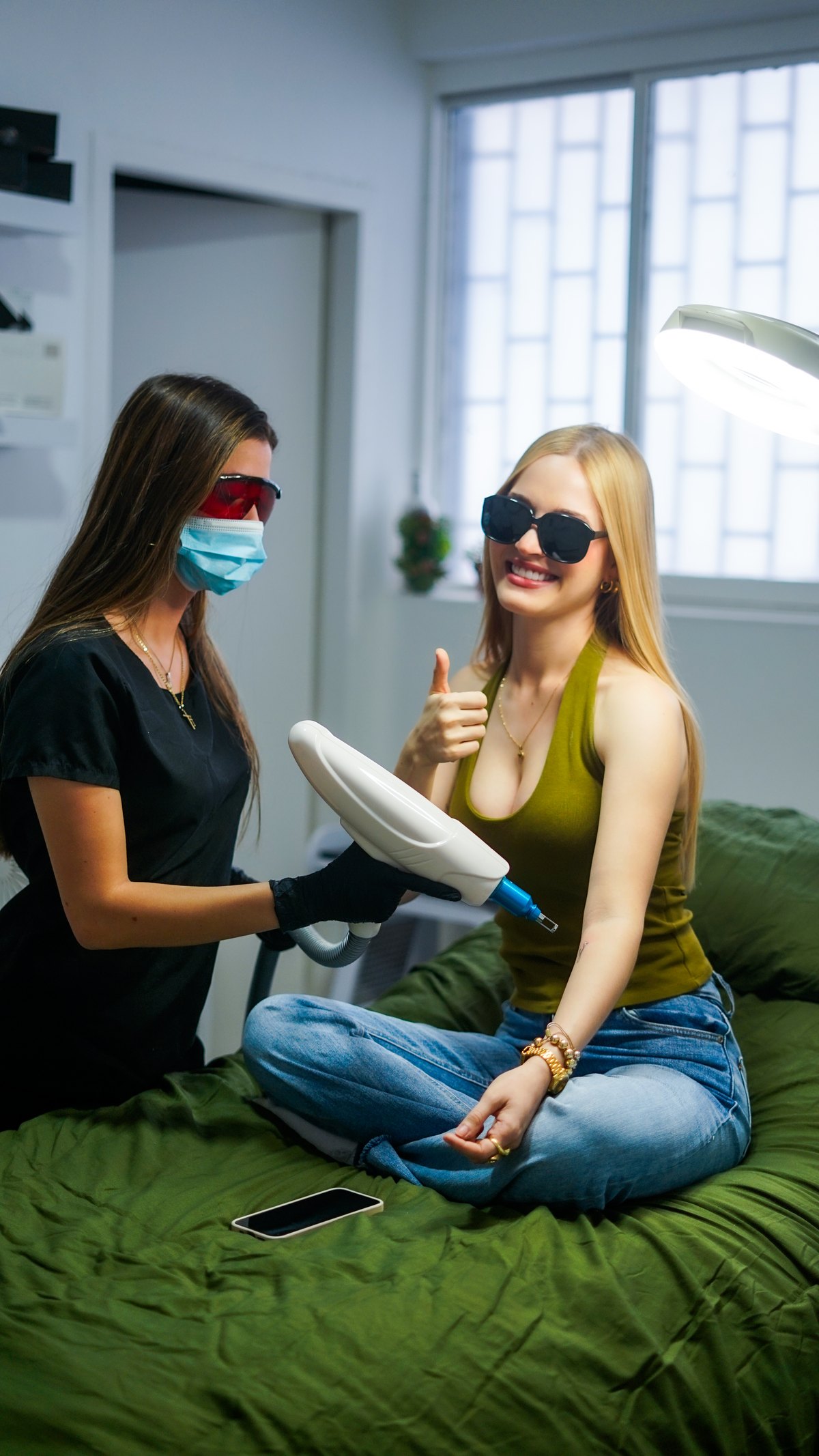 Eliminación de tatuajes con láser ND-YAG